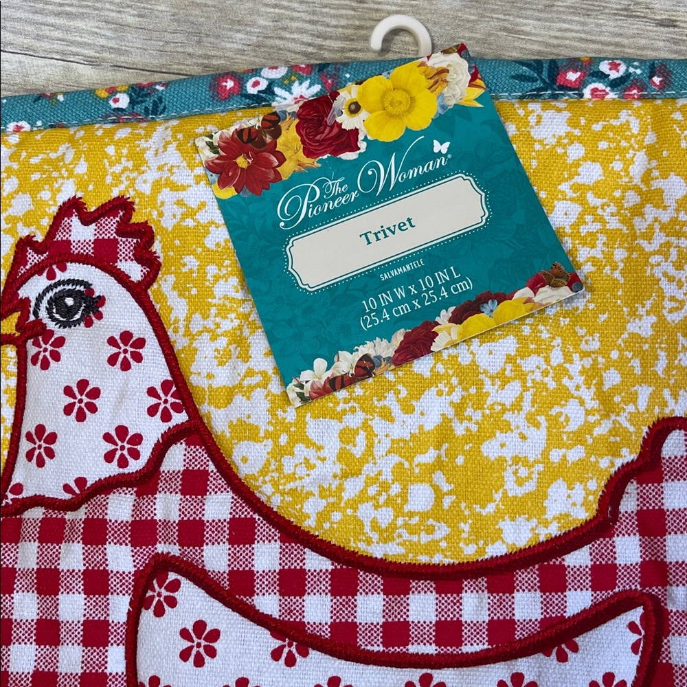 NWT Chicken Pioneer Woman Hot Pad/Trivet - Picture 2 of 6